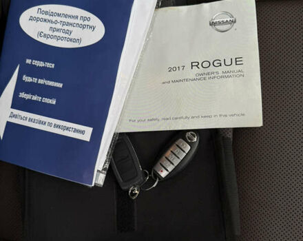 Черный Ниссан Rogue, объемом двигателя 2.5 л и пробегом 147 тыс. км за 15100 $, фото 10 на Automoto.ua