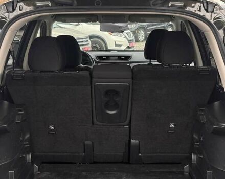 Ниссан Rogue 2017 в Львове на Automoto.ua Черный Ниссан Rogue, объемом двигателя 2.49 л и пробегом 249 тыс. км за 12900 $, фото 20 на Automoto.ua