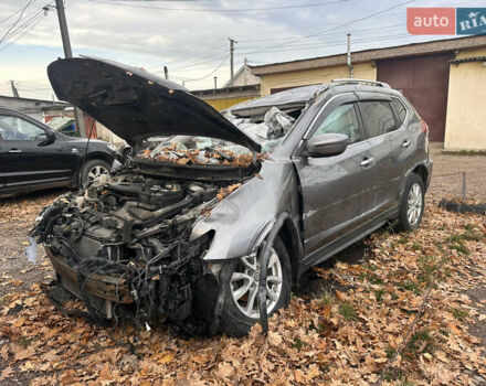 Черный Ниссан Rogue, объемом двигателя 0 л и пробегом 130 тыс. км за 5800 $, фото 6 на Automoto.ua