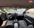 Черный Ниссан Rogue, объемом двигателя 2.49 л и пробегом 152 тыс. км за 16000 $, фото 9 на Automoto.ua