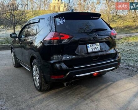 Черный Ниссан Rogue, объемом двигателя 2.49 л и пробегом 129 тыс. км за 15700 $, фото 5 на Automoto.ua
