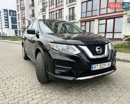 Черный Ниссан Rogue, объемом двигателя 2.5 л и пробегом 170 тыс. км за 13250 $, фото 1 на Automoto.ua