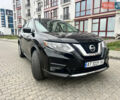 Черный Ниссан Rogue, объемом двигателя 2.5 л и пробегом 170 тыс. км за 13250 $, фото 1 на Automoto.ua