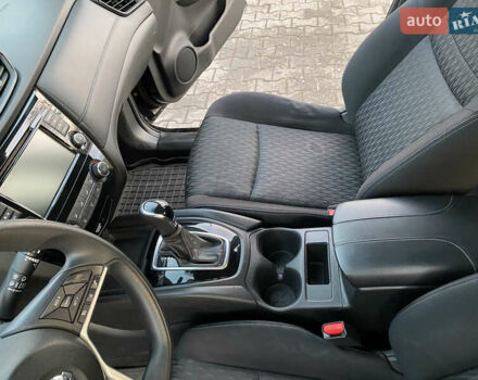 Чорний Ніссан Rogue, об'ємом двигуна 2.5 л та пробігом 63 тис. км за 15000 $, фото 89 на Automoto.ua