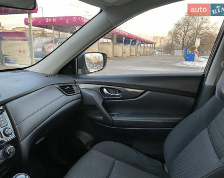 Чорний Ніссан Rogue, об'ємом двигуна 2.5 л та пробігом 63 тис. км за 15000 $, фото 35 на Automoto.ua