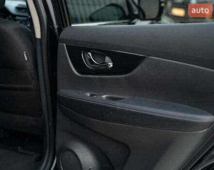 Черный Ниссан Rogue, объемом двигателя 2 л и пробегом 65 тыс. км за 17900 $, фото 41 на Automoto.ua