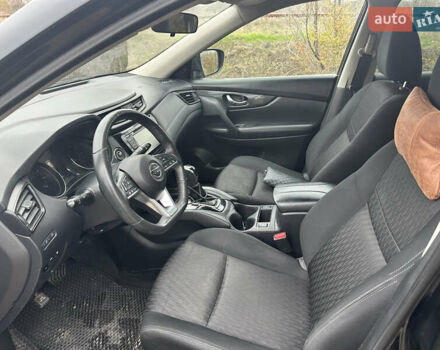 Черный Ниссан Rogue, объемом двигателя 2.49 л и пробегом 148 тыс. км за 14000 $, фото 22 на Automoto.ua