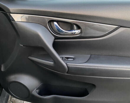 Чорний Ніссан Rogue, об'ємом двигуна 2.5 л та пробігом 63 тис. км за 15000 $, фото 61 на Automoto.ua