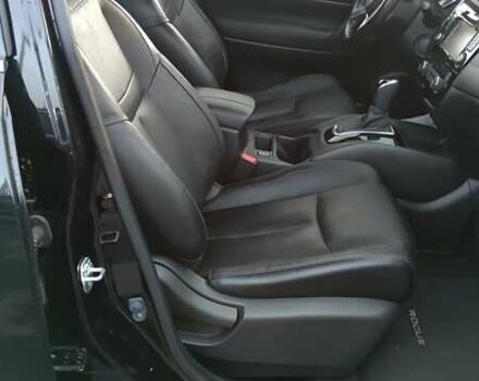 Черный Ниссан Rogue, объемом двигателя 2.49 л и пробегом 144 тыс. км за 16000 $, фото 9 на Automoto.ua