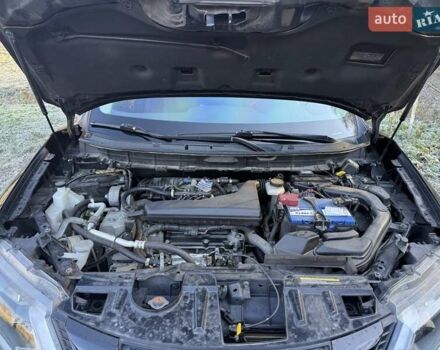 Черный Ниссан Rogue, объемом двигателя 2.49 л и пробегом 129 тыс. км за 15700 $, фото 7 на Automoto.ua