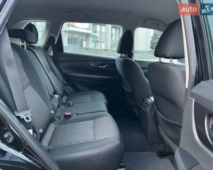 Черный Ниссан Rogue, объемом двигателя 2.5 л и пробегом 220 тыс. км за 11990 $, фото 16 на Automoto.ua