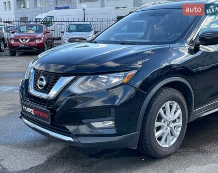 Черный Ниссан Rogue, объемом двигателя 2.49 л и пробегом 146 тыс. км за 13490 $, фото 4 на Automoto.ua