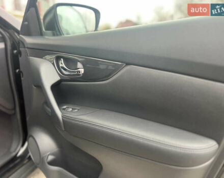 Черный Ниссан Rogue, объемом двигателя 2.5 л и пробегом 170 тыс. км за 13250 $, фото 29 на Automoto.ua