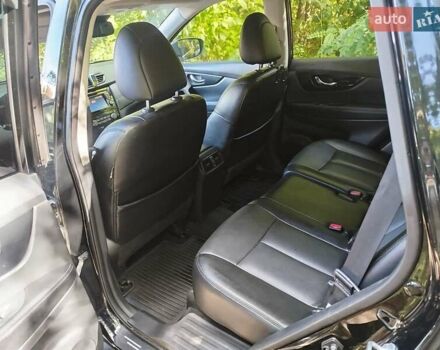 Черный Ниссан Rogue, объемом двигателя 2.49 л и пробегом 106 тыс. км за 17800 $, фото 13 на Automoto.ua