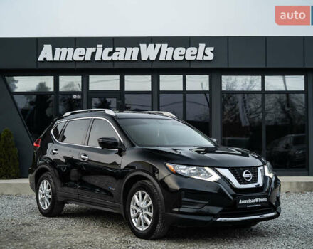 Черный Ниссан Rogue, объемом двигателя 2 л и пробегом 65 тыс. км за 17900 $, фото 2 на Automoto.ua