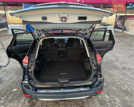 Чорний Ніссан Rogue, об'ємом двигуна 2.5 л та пробігом 63 тис. км за 15000 $, фото 114 на Automoto.ua