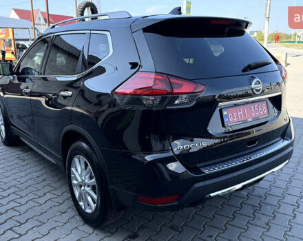 Черный Ниссан Rogue, объемом двигателя 2.5 л и пробегом 227 тыс. км за 12700 $, фото 5 на Automoto.ua