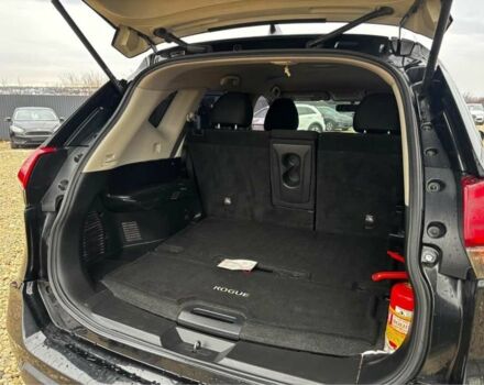 Чорний Ніссан Rogue, об'ємом двигуна 0 л та пробігом 177 тис. км за 11600 $, фото 5 на Automoto.ua