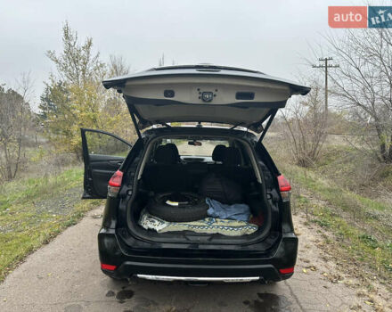 Черный Ниссан Rogue, объемом двигателя 2.49 л и пробегом 148 тыс. км за 14000 $, фото 10 на Automoto.ua