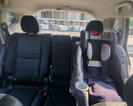 Чорний Ніссан Rogue, об'ємом двигуна 0 л та пробігом 162 тис. км за 14300 $, фото 6 на Automoto.ua