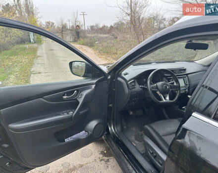 Черный Ниссан Rogue, объемом двигателя 2.49 л и пробегом 148 тыс. км за 14000 $, фото 23 на Automoto.ua