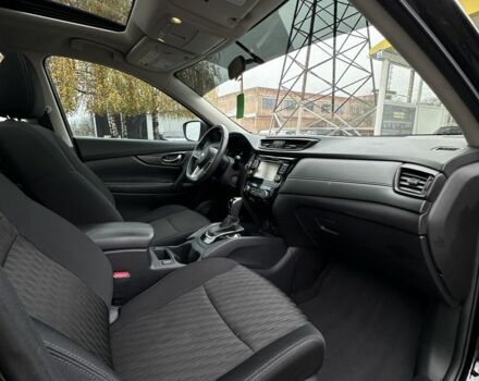 Черный Ниссан Rogue, объемом двигателя 2 л и пробегом 65 тыс. км за 16800 $, фото 19 на Automoto.ua