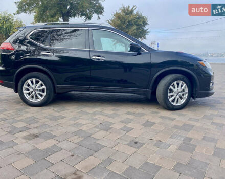 Чорний Ніссан Rogue, об'ємом двигуна 2.49 л та пробігом 86 тис. км за 15400 $, фото 3 на Automoto.ua