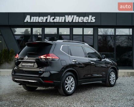 Черный Ниссан Rogue, объемом двигателя 2 л и пробегом 65 тыс. км за 17900 $, фото 4 на Automoto.ua