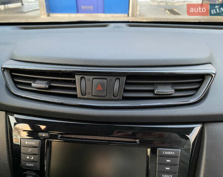 Чорний Ніссан Rogue, об'ємом двигуна 2.5 л та пробігом 63 тис. км за 15000 $, фото 133 на Automoto.ua