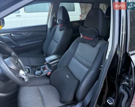 Черный Ниссан Rogue, объемом двигателя 2.49 л и пробегом 129 тыс. км за 15700 $, фото 12 на Automoto.ua