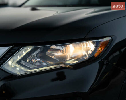 Черный Ниссан Rogue, объемом двигателя 2 л и пробегом 65 тыс. км за 17900 $, фото 13 на Automoto.ua