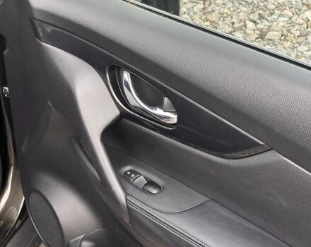 Ниссан Rogue 2017 в Львове на Automoto.ua Черный Ниссан Rogue, объемом двигателя 2.49 л и пробегом 249 тыс. км за 12900 $, фото 24 на Automoto.ua