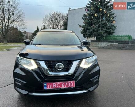 Черный Ниссан Rogue, объемом двигателя 2.5 л и пробегом 220 тыс. км за 11990 $, фото 2 на Automoto.ua