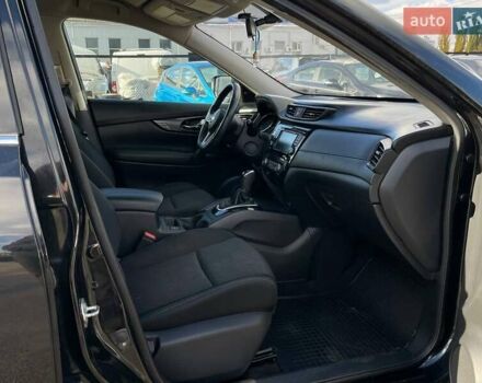 Черный Ниссан Rogue, объемом двигателя 2.49 л и пробегом 146 тыс. км за 13490 $, фото 31 на Automoto.ua