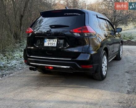 Черный Ниссан Rogue, объемом двигателя 2.49 л и пробегом 129 тыс. км за 15700 $, фото 4 на Automoto.ua