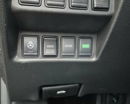 Черный Ниссан Rogue, объемом двигателя 2.49 л и пробегом 43 тыс. км за 18700 $, фото 6 на Automoto.ua