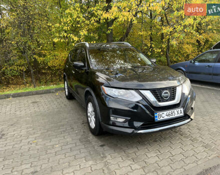 Черный Ниссан Rogue, объемом двигателя 2.49 л и пробегом 81 тыс. км за 14500 $, фото 4 на Automoto.ua