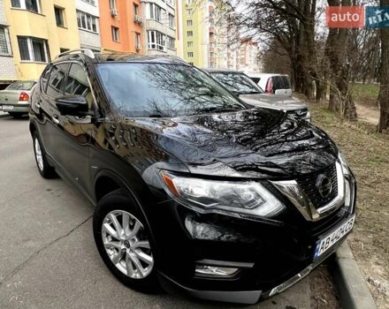 Черный Ниссан Rogue, объемом двигателя 2.5 л и пробегом 101 тыс. км за 17200 $, фото 4 на Automoto.ua