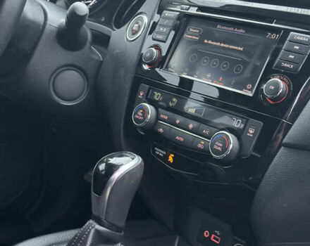 Черный Ниссан Rogue, объемом двигателя 2.49 л и пробегом 115 тыс. км за 8500 $, фото 9 на Automoto.ua