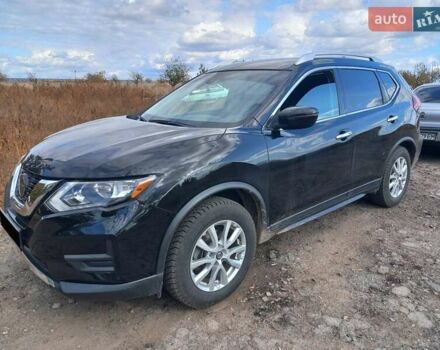 Чорний Ніссан Rogue, об'ємом двигуна 2.49 л та пробігом 121 тис. км за 17000 $, фото 4 на Automoto.ua