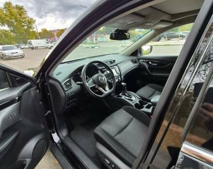 Черный Ниссан Rogue, объемом двигателя 2.49 л и пробегом 43 тыс. км за 18700 $, фото 3 на Automoto.ua