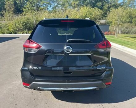 Черный Ниссан Rogue, объемом двигателя 2.5 л и пробегом 43 тыс. км за 11200 $, фото 5 на Automoto.ua