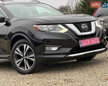 Черный Ниссан Rogue, объемом двигателя 2.5 л и пробегом 177 тыс. км за 14800 $, фото 4 на Automoto.ua