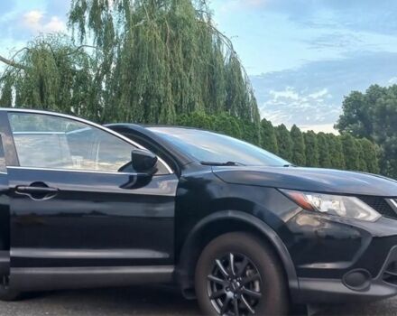 Черный Ниссан Rogue, объемом двигателя 2.5 л и пробегом 86 тыс. км за 8700 $, фото 4 на Automoto.ua