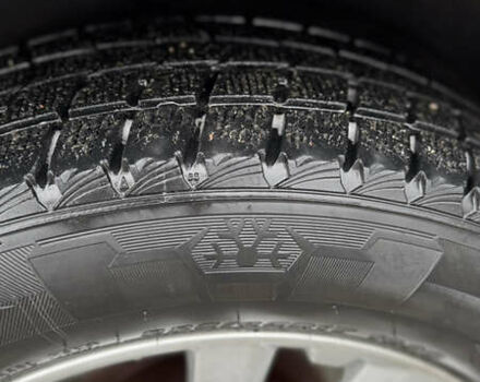 Черный Ниссан Rogue, объемом двигателя 2.49 л и пробегом 210 тыс. км за 14600 $, фото 9 на Automoto.ua