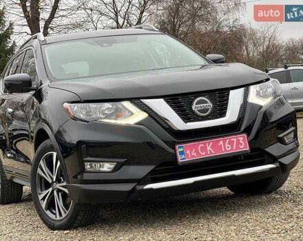 Черный Ниссан Rogue, объемом двигателя 2.5 л и пробегом 177 тыс. км за 14800 $, фото 9 на Automoto.ua