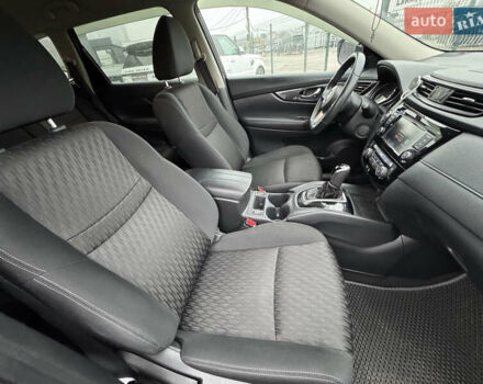 Черный Ниссан Rogue, объемом двигателя 2.49 л и пробегом 83 тыс. км за 17490 $, фото 36 на Automoto.ua