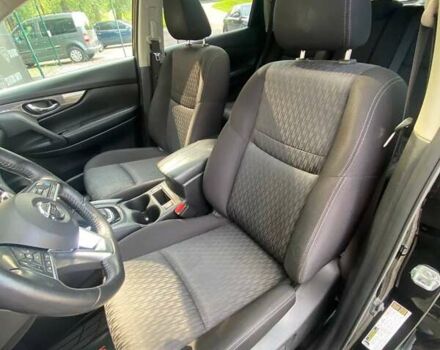 Черный Ниссан Rogue, объемом двигателя 2.49 л и пробегом 46 тыс. км за 18700 $, фото 15 на Automoto.ua