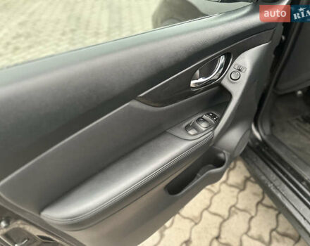 Чорний Ніссан Rogue, об'ємом двигуна 2.5 л та пробігом 190 тис. км за 14500 $, фото 16 на Automoto.ua