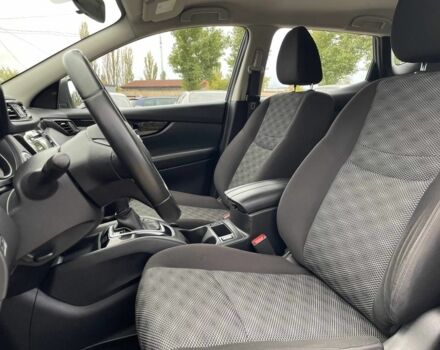 Чорний Ніссан Rogue, об'ємом двигуна 2 л та пробігом 12 тис. км за 16500 $, фото 10 на Automoto.ua